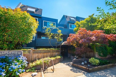 Welcome to this beautifully updated south-facing 1-bedroom home - photo 2