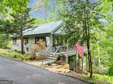 Lake Home For Sale in Ellijay, Georgia