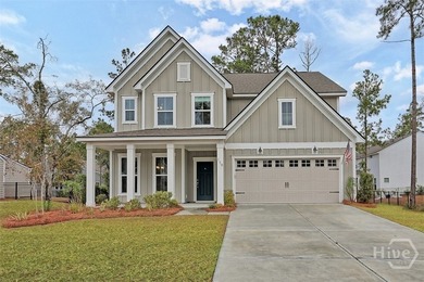 Discover refined coastal living in this exceptional 5-bd, 3-bath - photo 2
