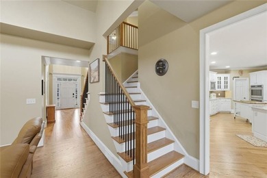 SELLER OFFERING $10,000 BUYER BONUS (buyer can use it for - photo 11