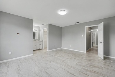 Welcome to this beautifully updated 3-bedroom, 2-bath home - photo 16