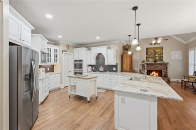 SELLER OFFERING $10,000 BUYER BONUS (buyer can use it for - photo 16