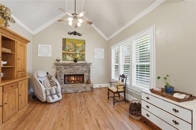 SELLER OFFERING $10,000 BUYER BONUS (buyer can use it for - photo 18
