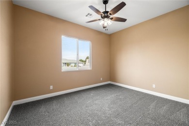 *Brand-new custom home*Elevated desert living with gorgeous