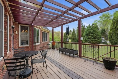 SELLER OFFERING $10,000 BUYER BONUS (buyer can use it for - photo 22