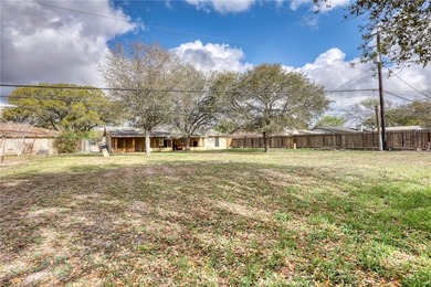 Welcome to this beautifully updated 3-bedroom, 2-bath home - photo 25