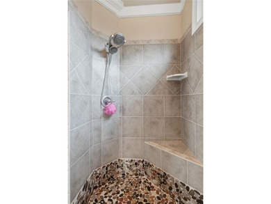 SELLER OFFERING $10,000 BUYER BONUS (buyer can use it for - photo 29