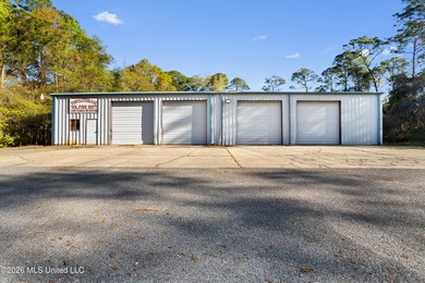 This 5,000-square-foot building, formerly operated as a county - photo 1
