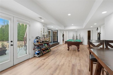 SELLER OFFERING $10,000 BUYER BONUS (buyer can use it for - photo 43