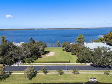 Lake Lot For Sale in Orlando, Florida