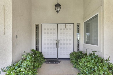 Custom home on a 12,197 square foot lot ON the golf course with - photo 3