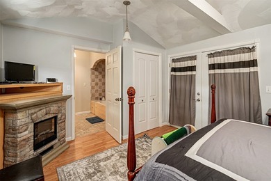 Affordable lakefront retreat with breathtaking open water views - photo 26