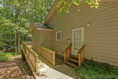 Adorable 3 bed 2 bath split floor plan, ranch styled home