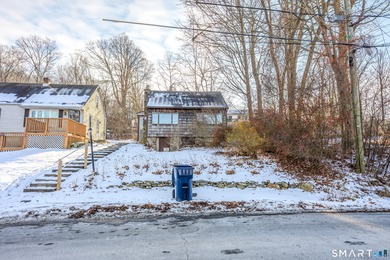 Lake Plymouth Home Sale Pending in Plymouth Connecticut