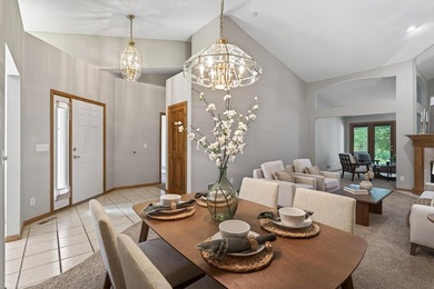 This beautiful 2 bedroom, 2 bath end-unit townhome offers tons - photo 7