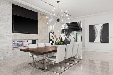 Lakefront, Luxurious, home with Private Pool in Windermere. A - photo 11