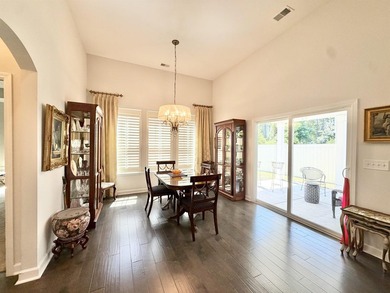 Welcome to this spacious and beautifully maintained 3-bedroom - photo 12