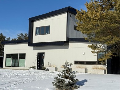 Additional listing photo 1