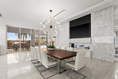 Lakefront, Luxurious, home with Private Pool in Windermere. A - photo 12