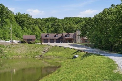Lake Tenkiller living gets a serious upgrade with this stunning - photo 15