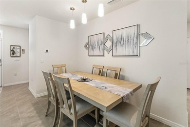 SELLER MOTIVATED! Welcome to this immaculate 3-bedroom - photo 17