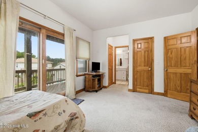 Spacious and bright custom-built home in the great soundfront - photo 22