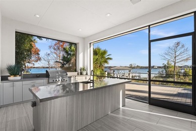 Lakefront, Luxurious, home with Private Pool in Windermere. A - photo 23