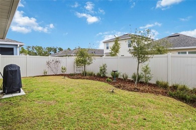 SELLER MOTIVATED! Welcome to this immaculate 3-bedroom - photo 32