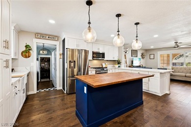 Stunning, Fully Remodeled home in one of Boulder City's most - photo 37