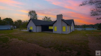 Welcome home to your private retreat! 11 Lewis Lane is the - photo 39