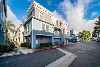 A beautifully maintained tri-level townhome located in the heart - photo 40