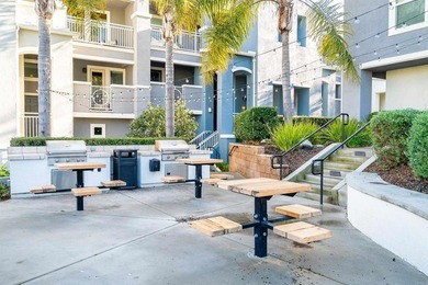 A beautifully maintained tri-level townhome located in the heart - photo 45