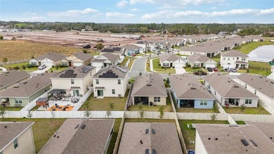 SELLER MOTIVATED! Welcome to this immaculate 3-bedroom - photo 48