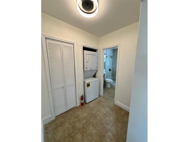5-PLEX fully rented (MLS classified as 4-plex) in Fort - photo 36