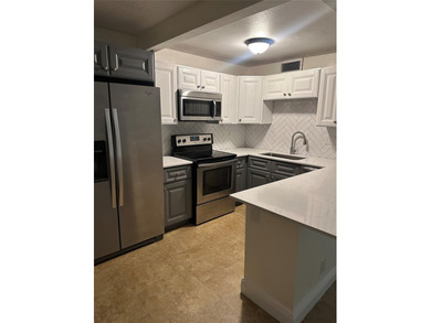 5-PLEX fully rented (MLS classified as 4-plex) in Fort - photo 41