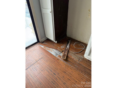Improved price, great investment opportunity! Fantastic Eastwood - photo 5