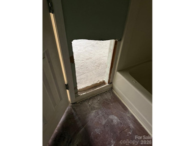 Improved price, great investment opportunity! Fantastic Eastwood - photo 10