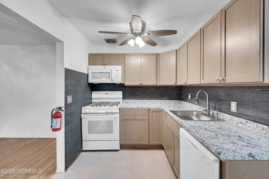 Welcome to Cedar Glen Homes, a sought after 55+ community - photo 11