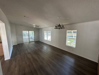 This charming 2 bedroom 2 bath home is just waiting for you - photo 11