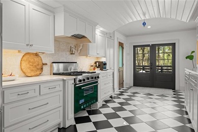 Welcome to 578 Montgomery Ferry, a truly exceptional 4-bedroom - photo 12
