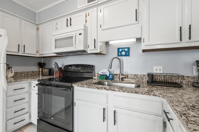 Welcome to this beautifully furnished 2-bedroom, 2-bath condo - photo 14