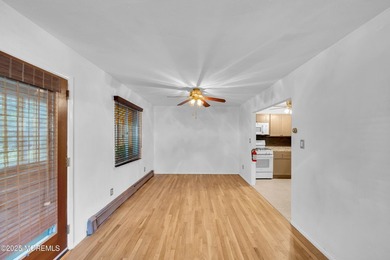 Welcome to Cedar Glen Homes, a sought after 55+ community - photo 17