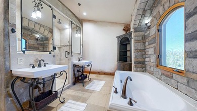 Experience the perfect blend of mountain luxury and thoughtful - photo 21
