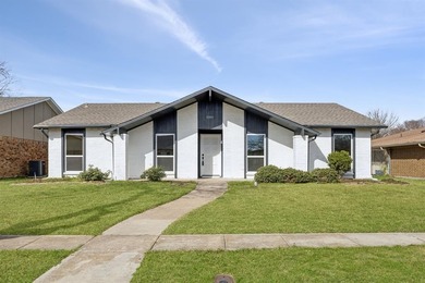 Lake Ray Hubbard Home For Sale in Rowlett Texas