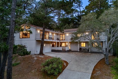 Exceptional opportunity in Pebble Beach to own a fully appointed - photo 4
