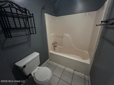 This property features 3 bedrooms and 2 bathrooms. Covered back - photo 11
