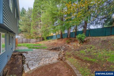 Welcome to this beautiful home in sought after SE Salemplete