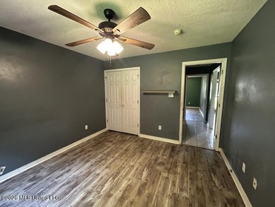 This property features 3 bedrooms and 2 bathrooms. Covered back - photo 15