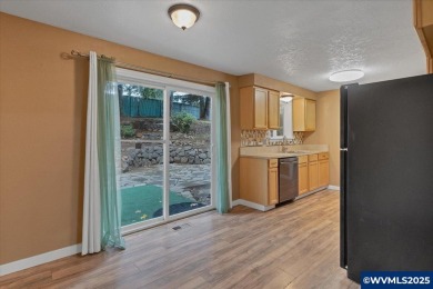 Welcome to this beautiful home in sought after SE Salemplete