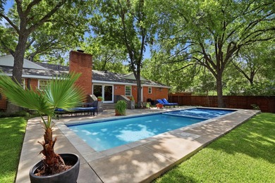 Beautifully maintained and located in the charming enclave of - photo 32